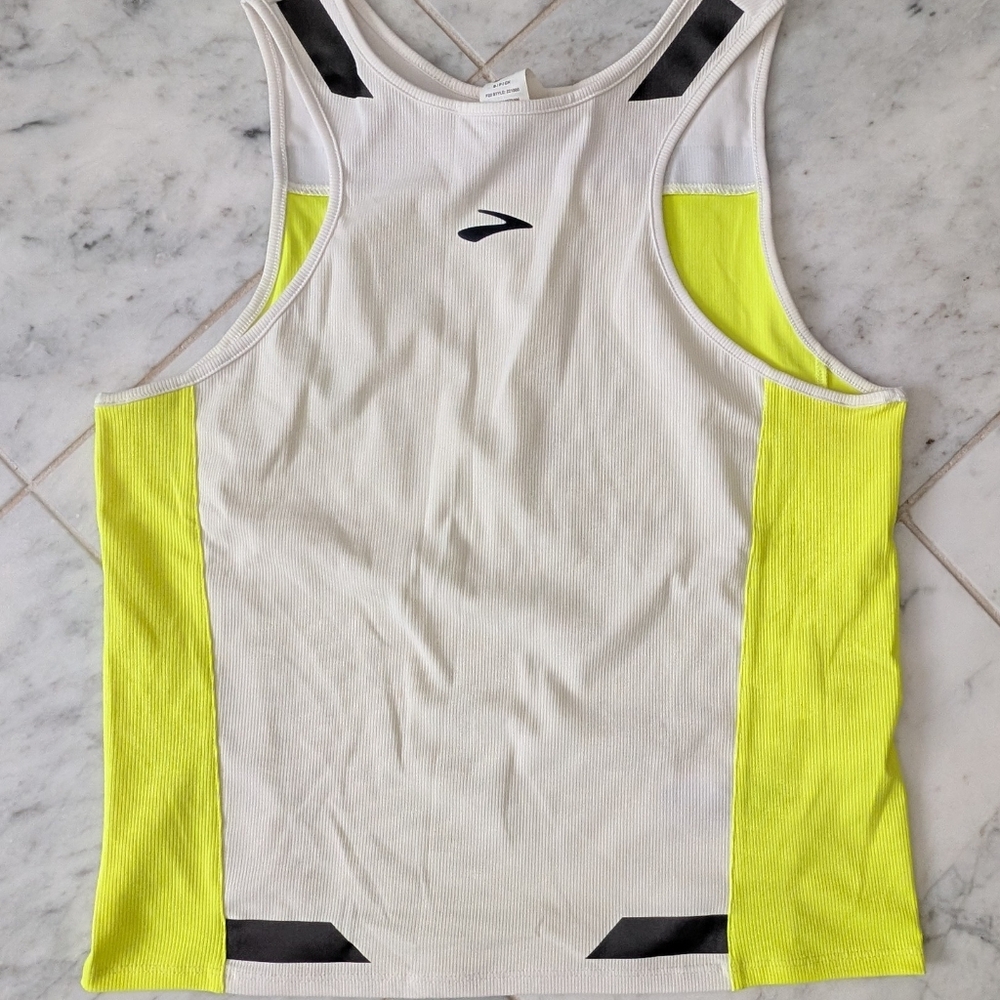 Brooks Women's Run Visible Athletic Tank Top - Picture 3 of 5